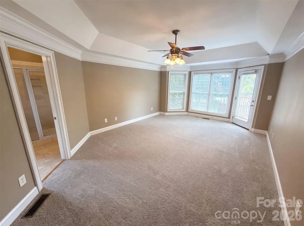 9721 Arlington Oaks Drive Charlotte NC 28227