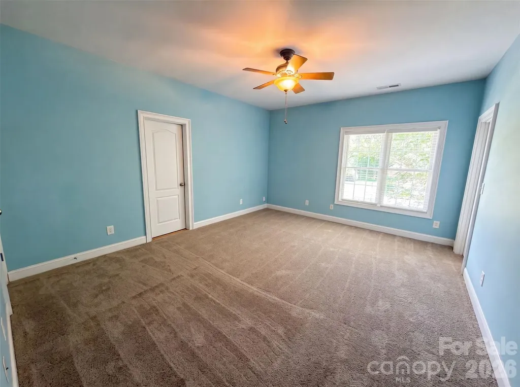 9721 Arlington Oaks Drive Charlotte NC 28227