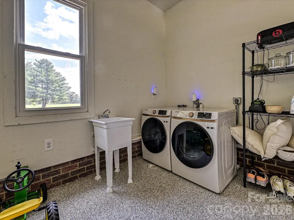 34272 Mabry Road Albemarle NC 28001