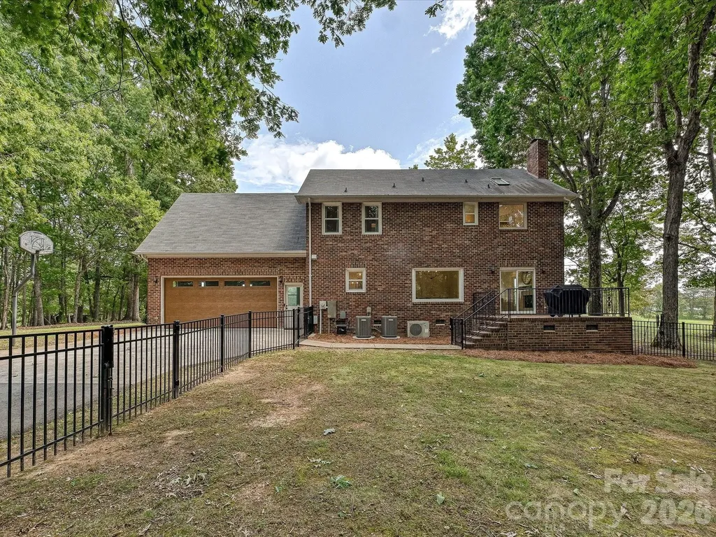34272 Mabry Road Albemarle NC 28001