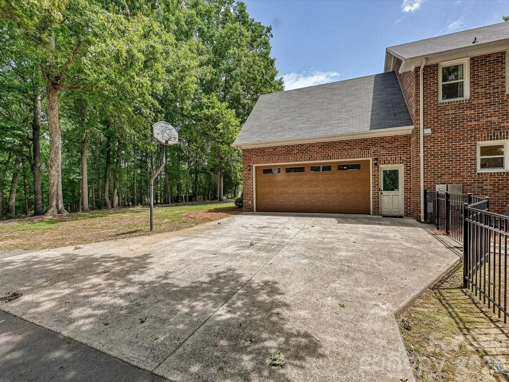 34272 Mabry Road Albemarle NC 28001