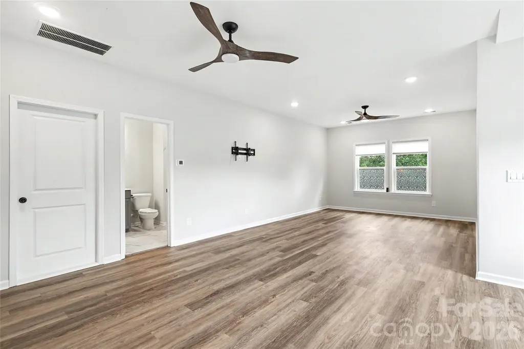 9051 Charles Francis Lane Cornelius NC 28031