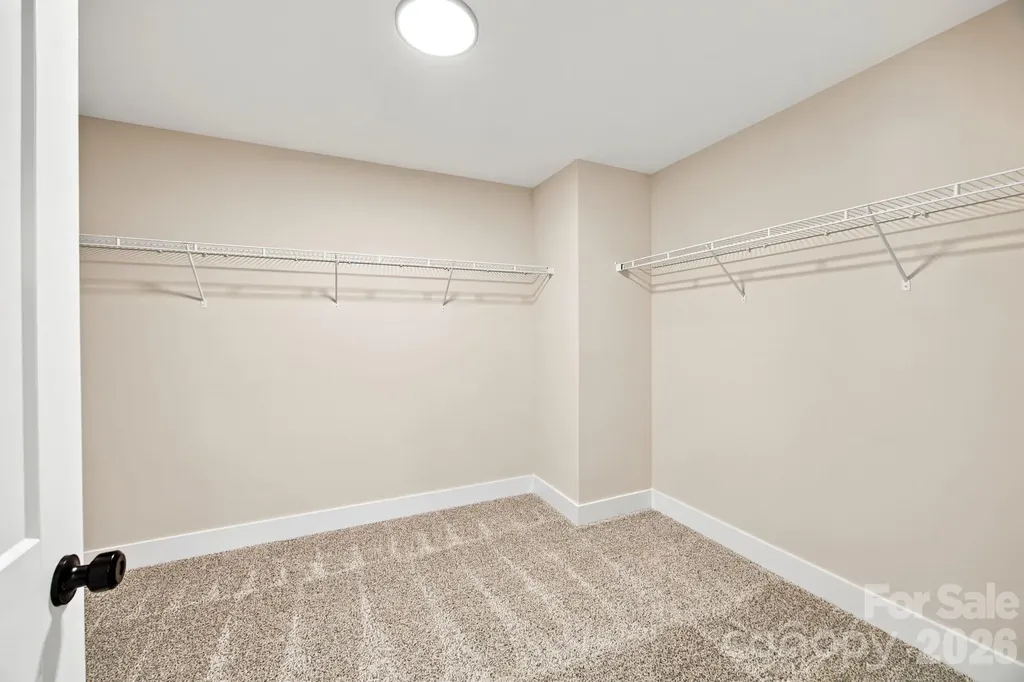 312 North Street Dallas NC 28034
