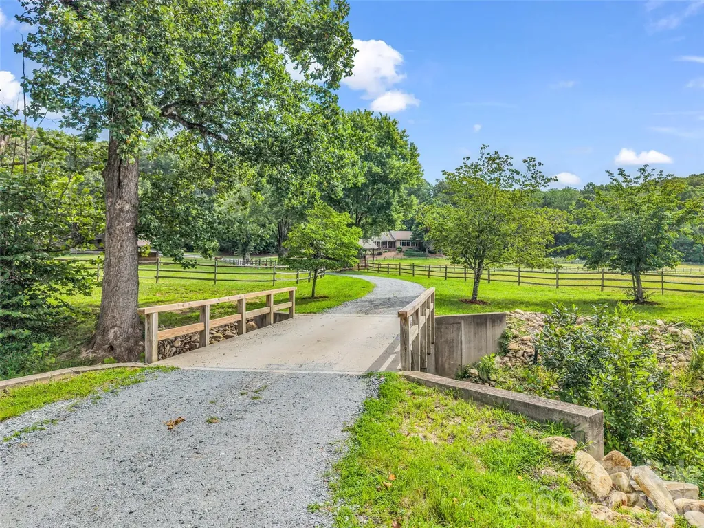 1870 Palmer Road Mill Spring NC 28756