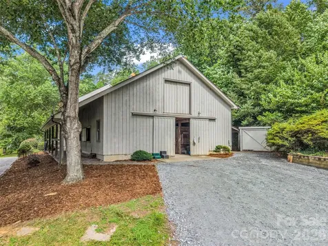 1870 Palmer Road Mill Spring NC 28756