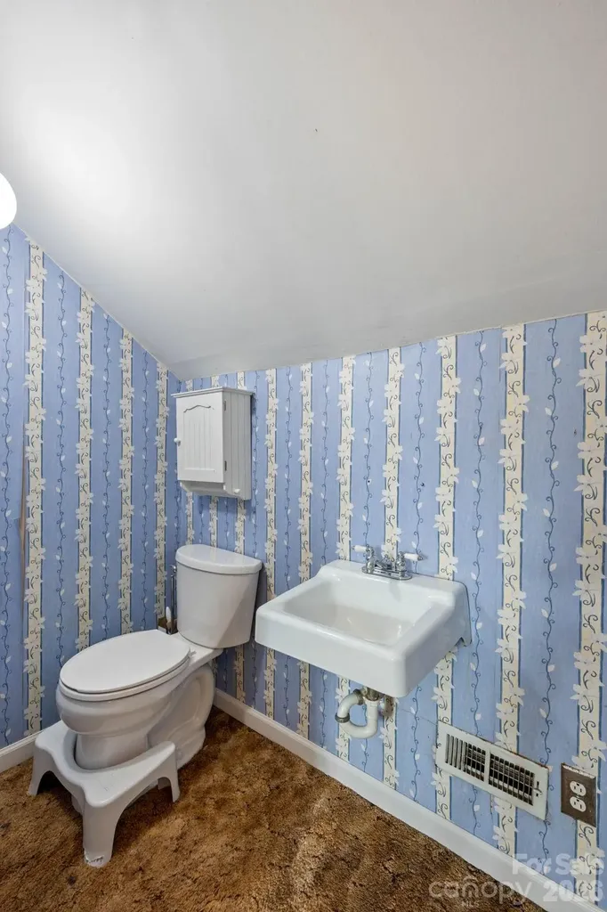 232 Maple Street Rutherfordton NC 28139