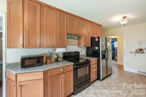 232 Maple Street Rutherfordton NC 28139