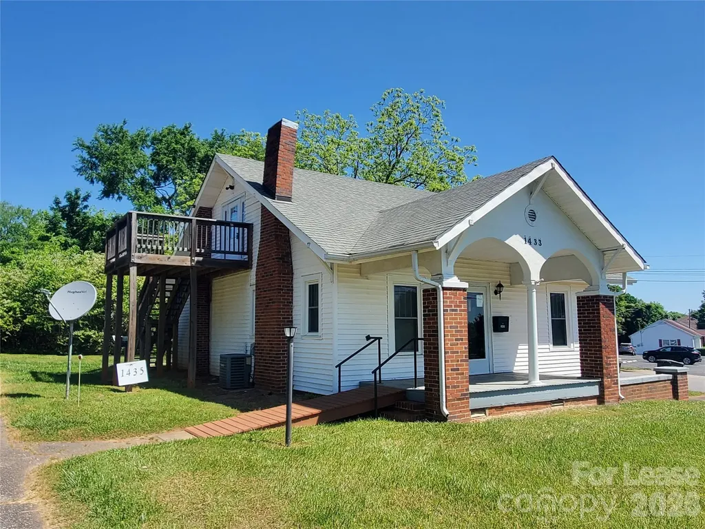 1435 Davie Avenue Statesville NC 28677