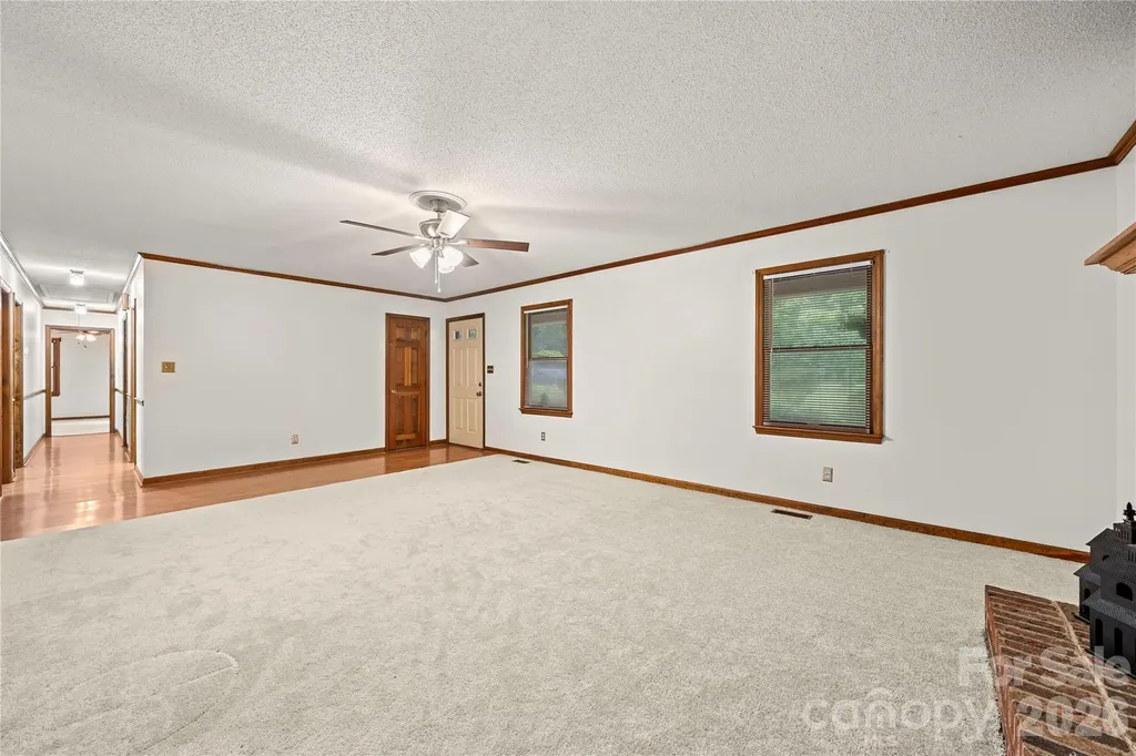 101 Magnolia Lane Mount Holly NC 28120