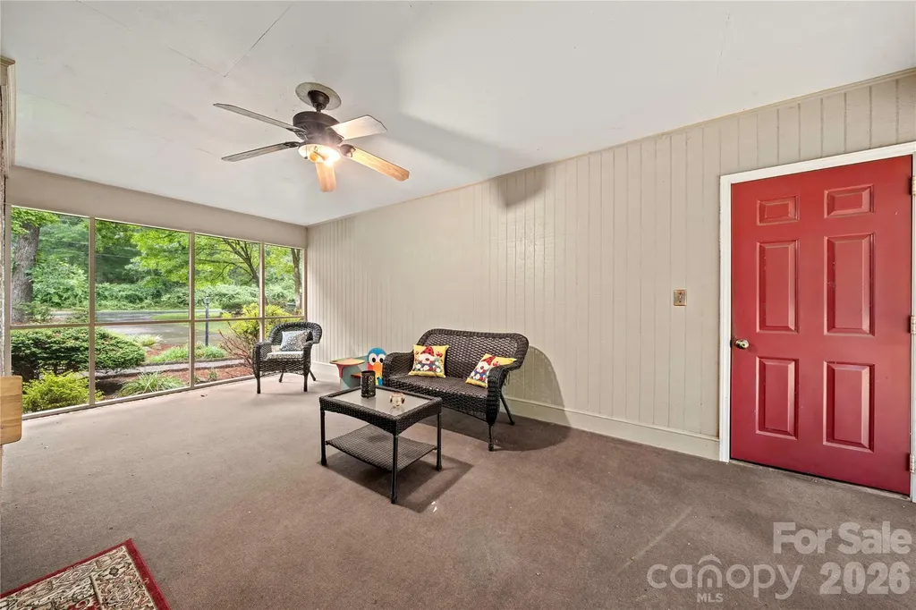 101 Magnolia Lane Mount Holly NC 28120