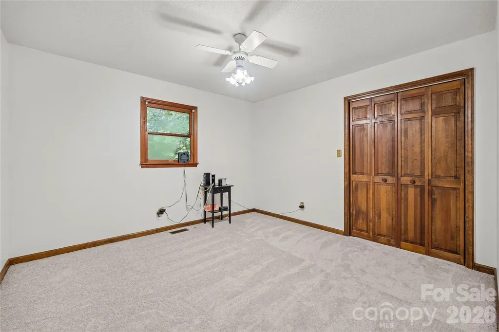 101 Magnolia Lane Mount Holly NC 28120