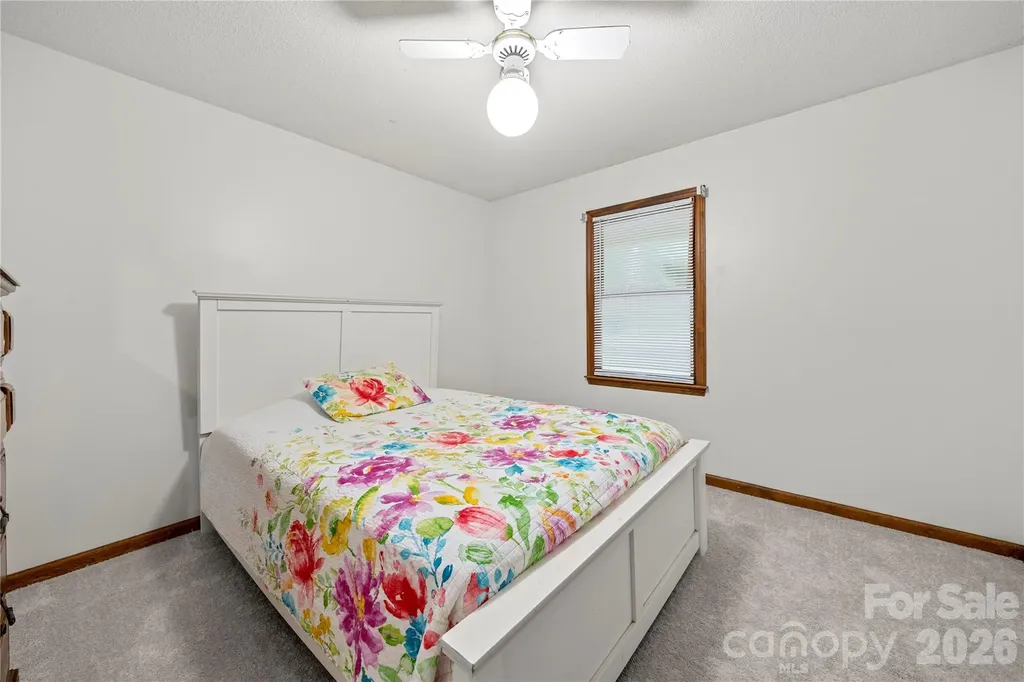101 Magnolia Lane Mount Holly NC 28120