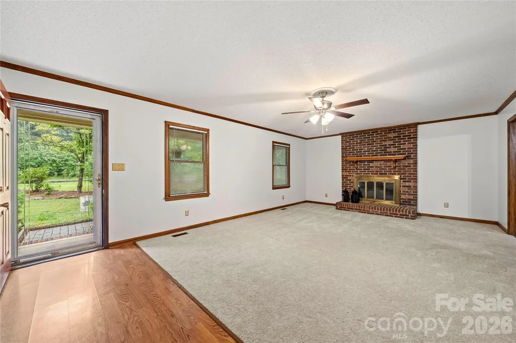 101 Magnolia Lane Mount Holly NC 28120