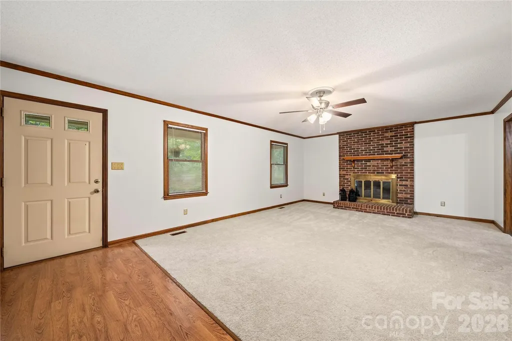 101 Magnolia Lane Mount Holly NC 28120