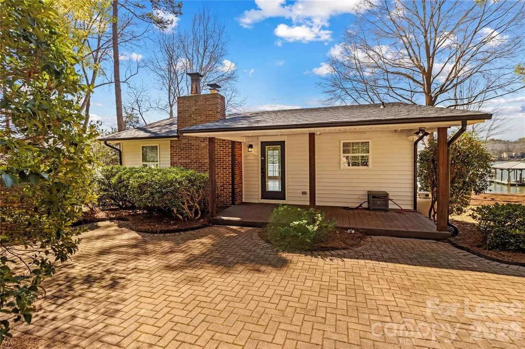 118 Revere Drive Mooresville NC 28117