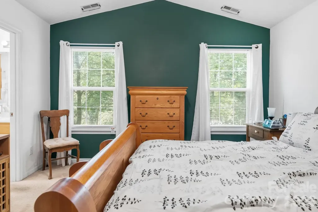 9220 Garnet Field Court Charlotte NC 28269