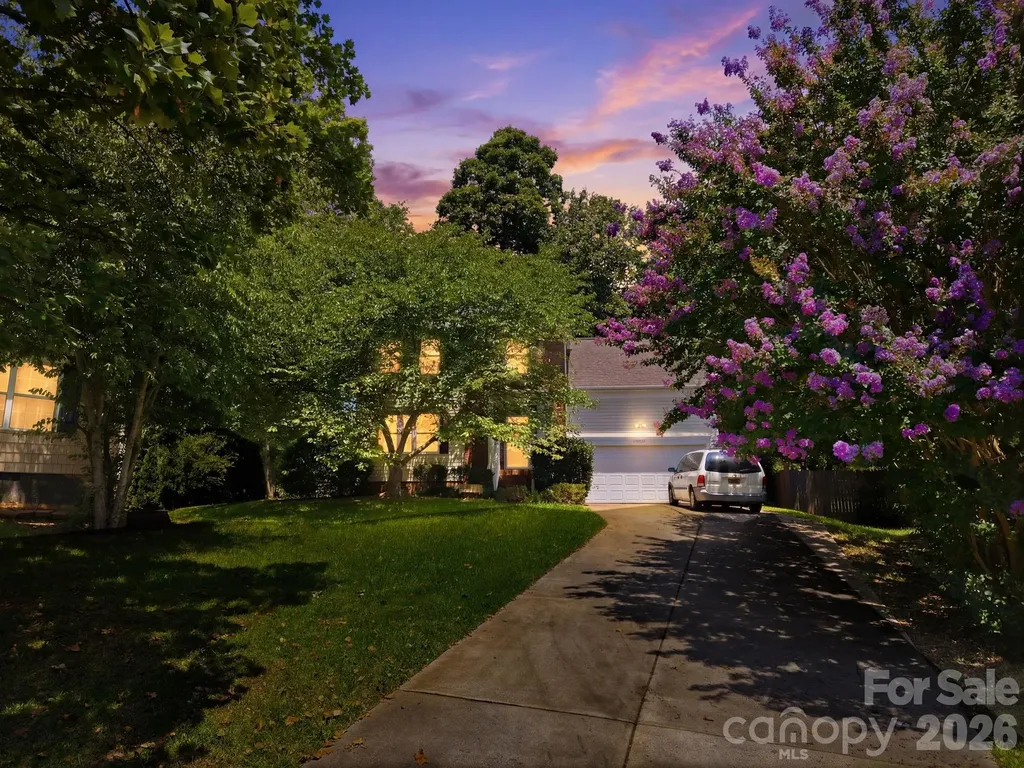 9220 Garnet Field Court Charlotte NC 28269