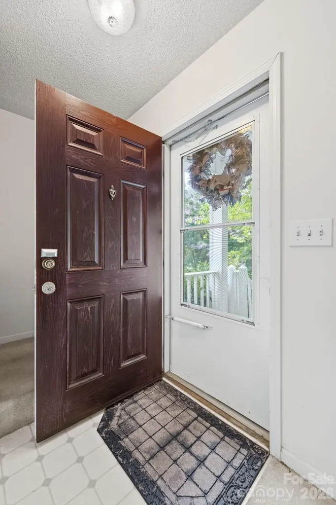9220 Garnet Field Court Charlotte NC 28269
