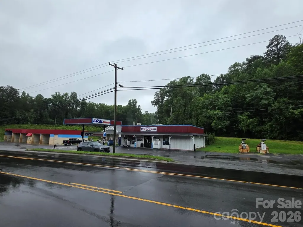 2700 226 Highway S Marion NC 28752