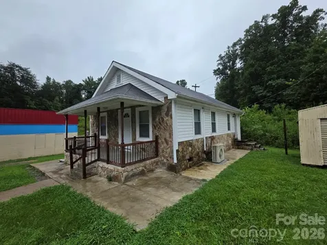 2700 226 Highway S Marion NC 28752