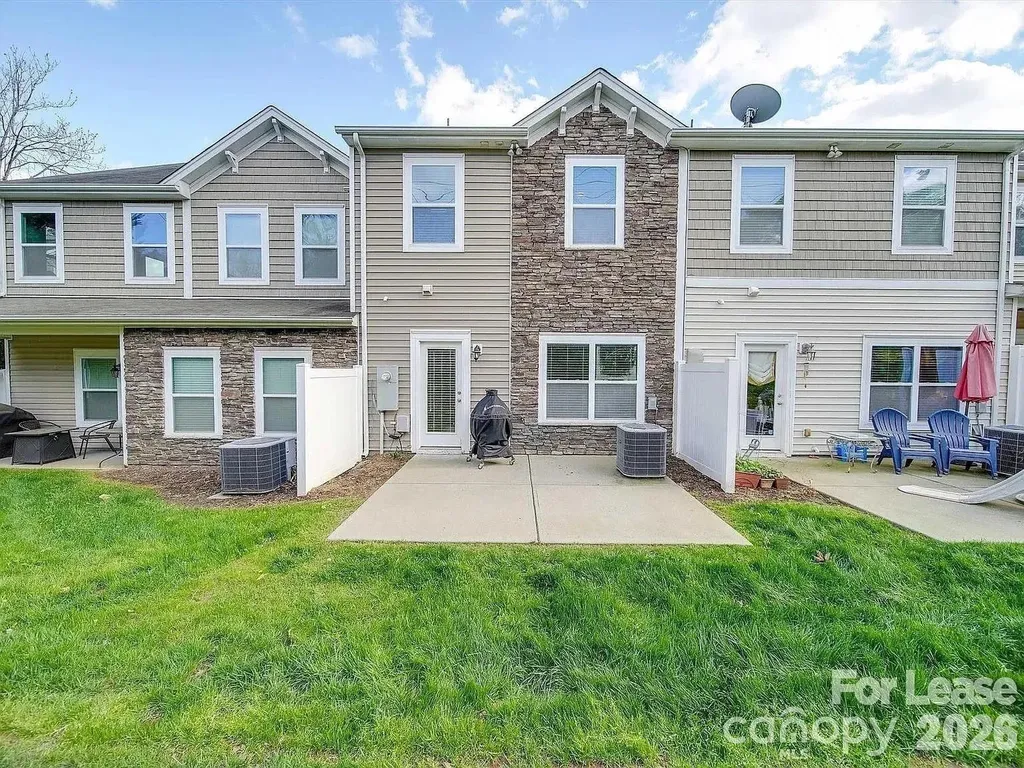 5657 Tipperlinn Way Charlotte NC 28173