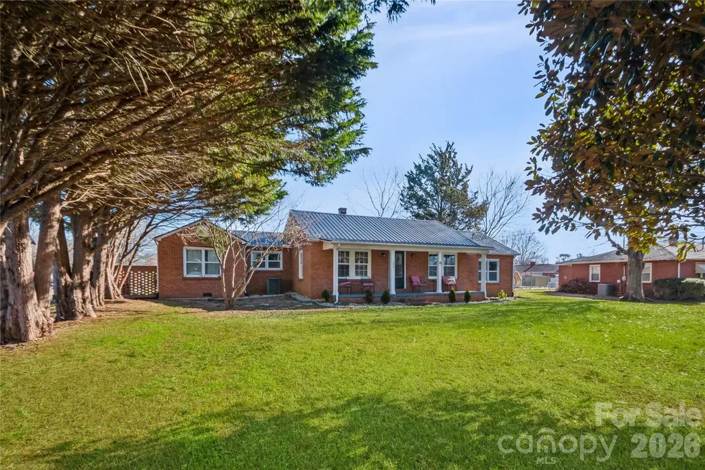 303 Island Ford Road Maiden NC 28650