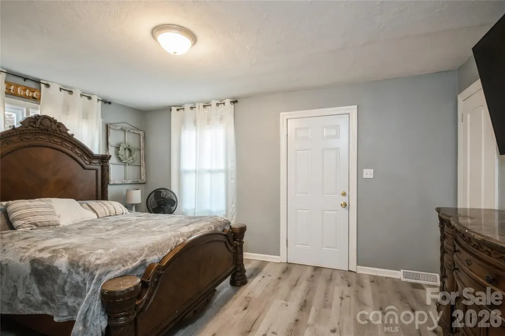 303 Island Ford Road Maiden NC 28650