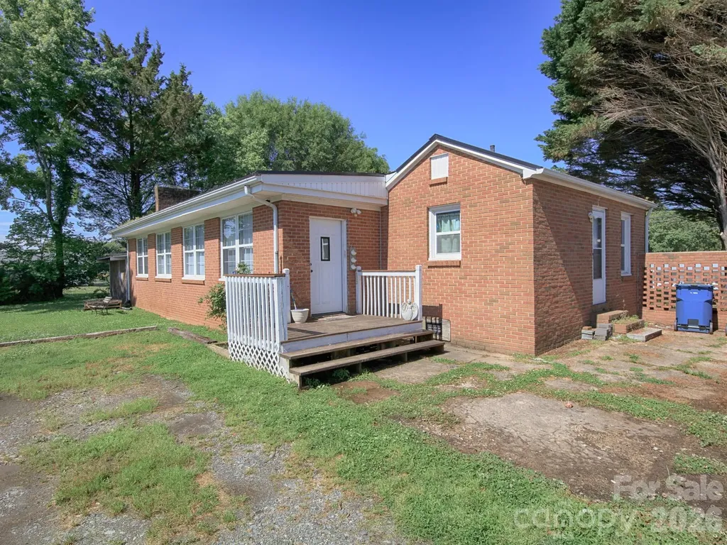 303 Island Ford Road Maiden NC 28650