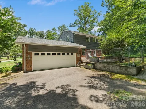 20 S Oak Forest Drive Asheville NC 28803