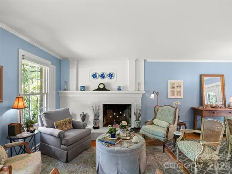 20 S Oak Forest Drive Asheville NC 28803