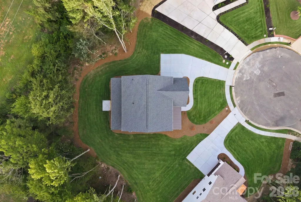 2315 Chateau Court Matthews NC 28105