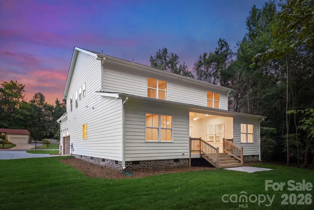 2311 Chateau Court Matthews NC 28105