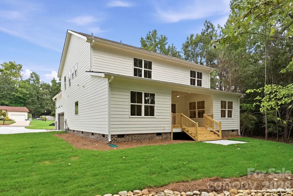 2311 Chateau Court Matthews NC 28105
