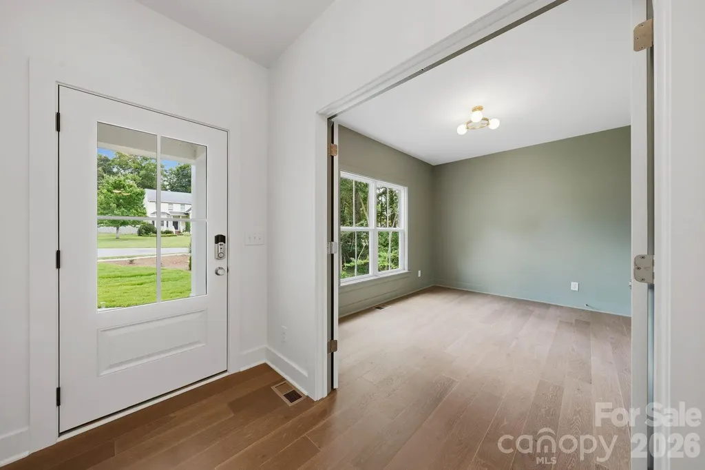 2311 Chateau Court Matthews NC 28105