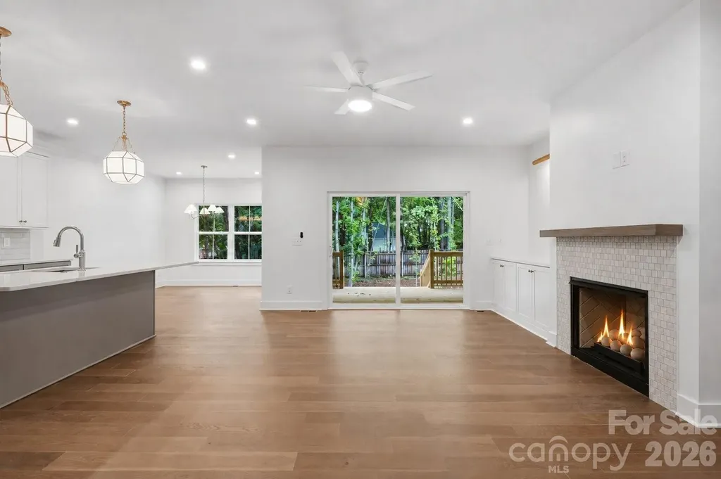 2311 Chateau Court Matthews NC 28105