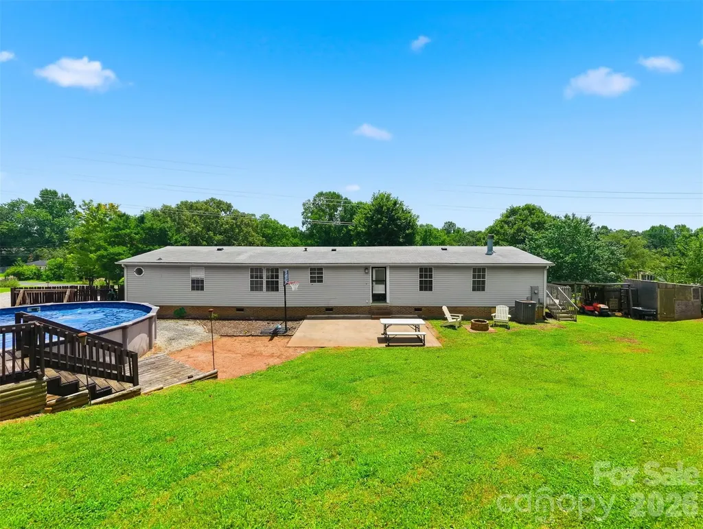 15 Duke Power Road Granite Falls NC 28630