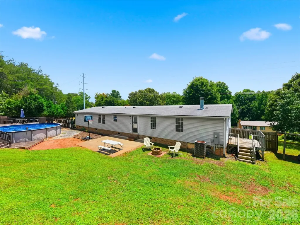 15 Duke Power Road Granite Falls NC 28630