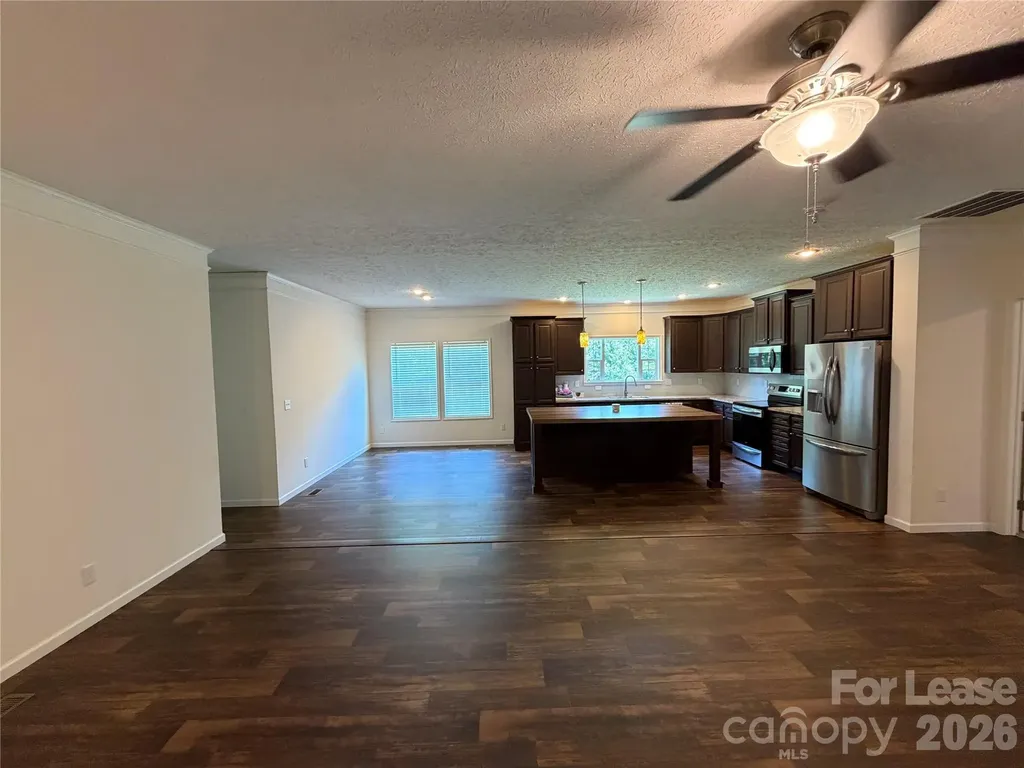 1311 E Memorial Highway Harmony NC 28634