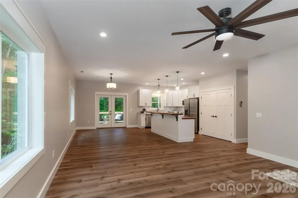 79 Midway Drive Sylva NC 28779
