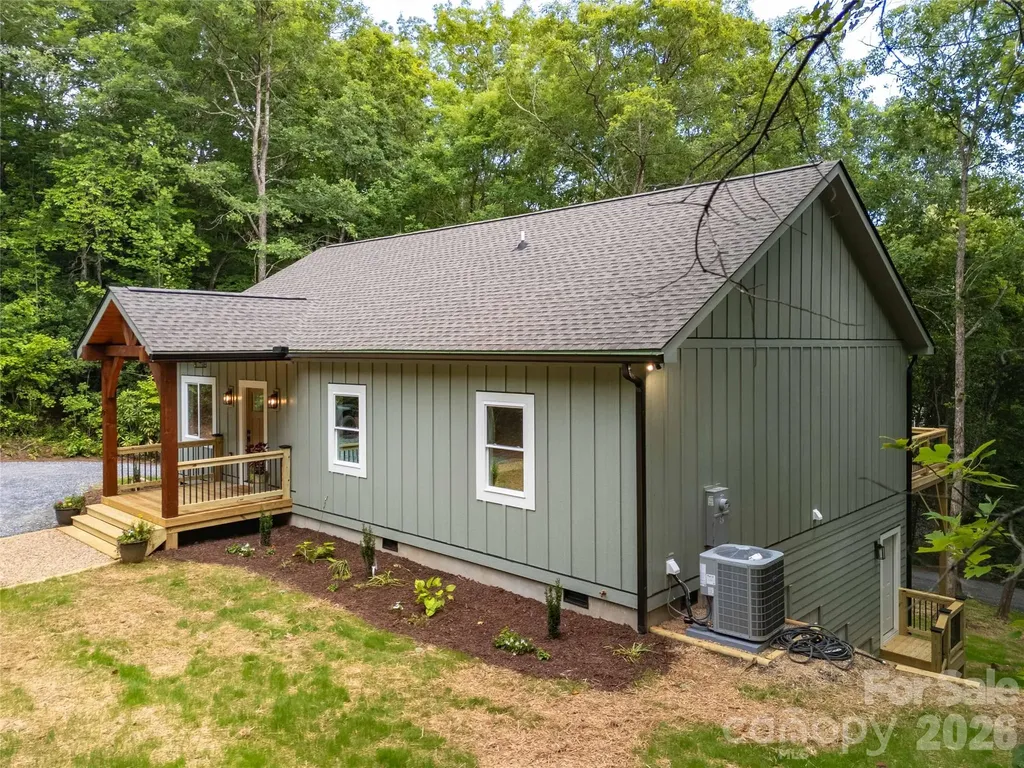 79 Midway Drive Sylva NC 28779