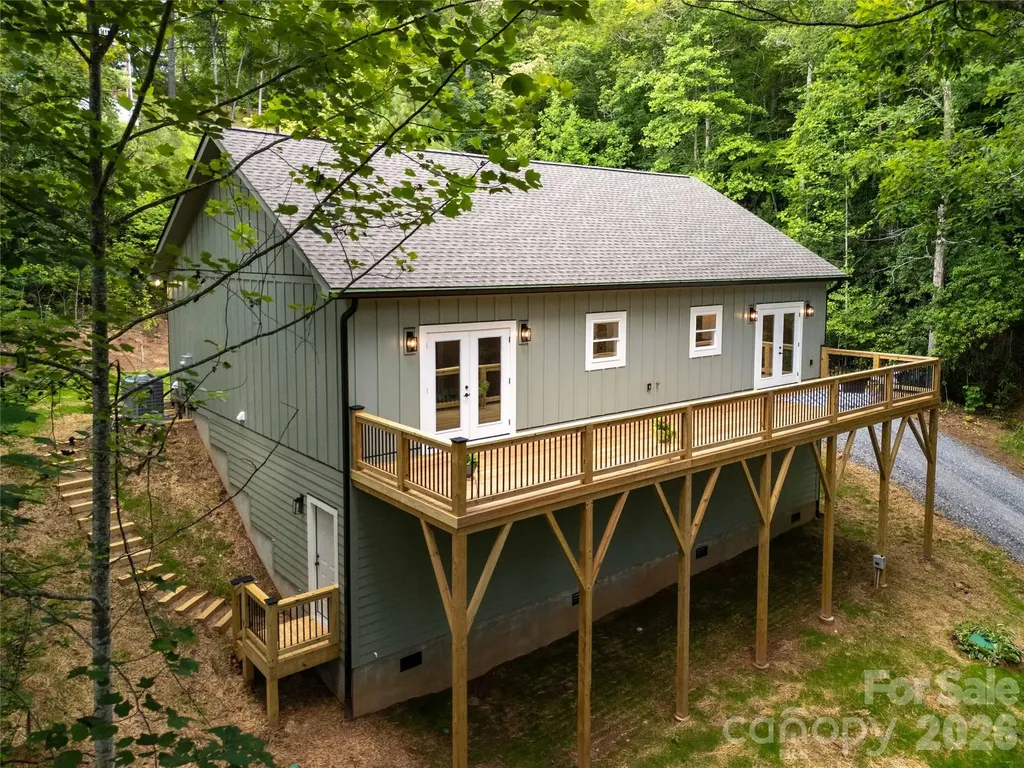 79 Midway Drive Sylva NC 28779