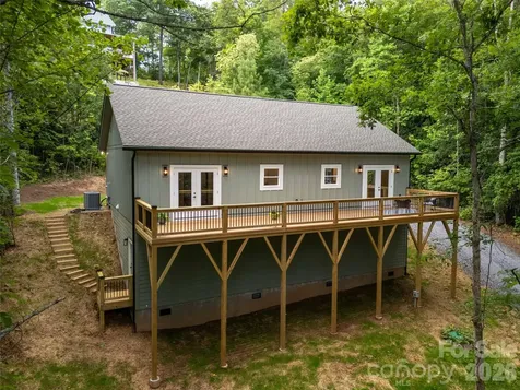 79 Midway Drive Sylva NC 28779