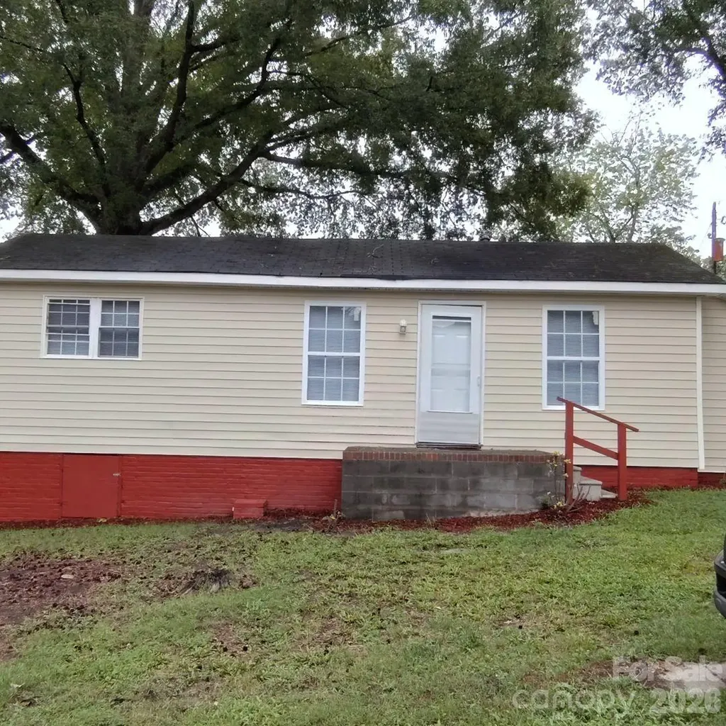 Kannapolis NC, 1205 Brookdale Street