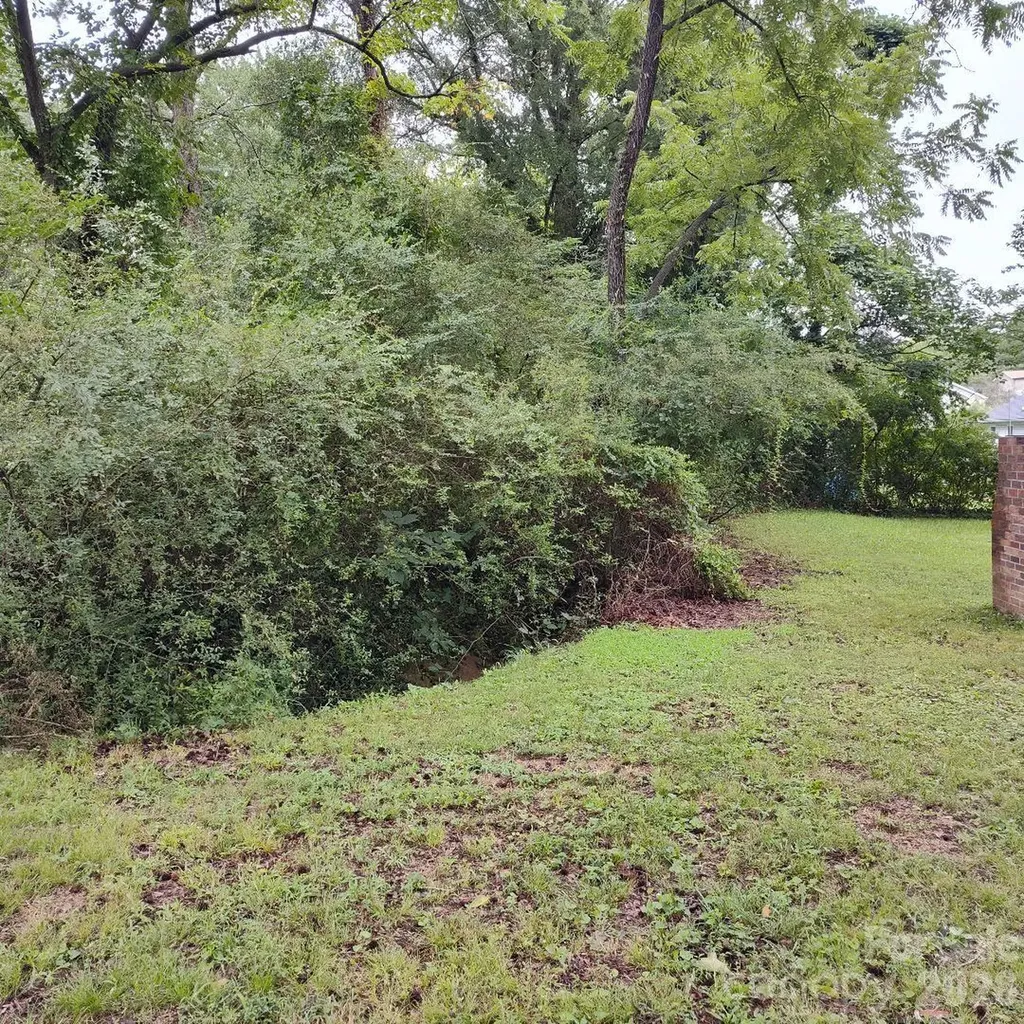 1205 Brookdale Street Kannapolis NC 28083
