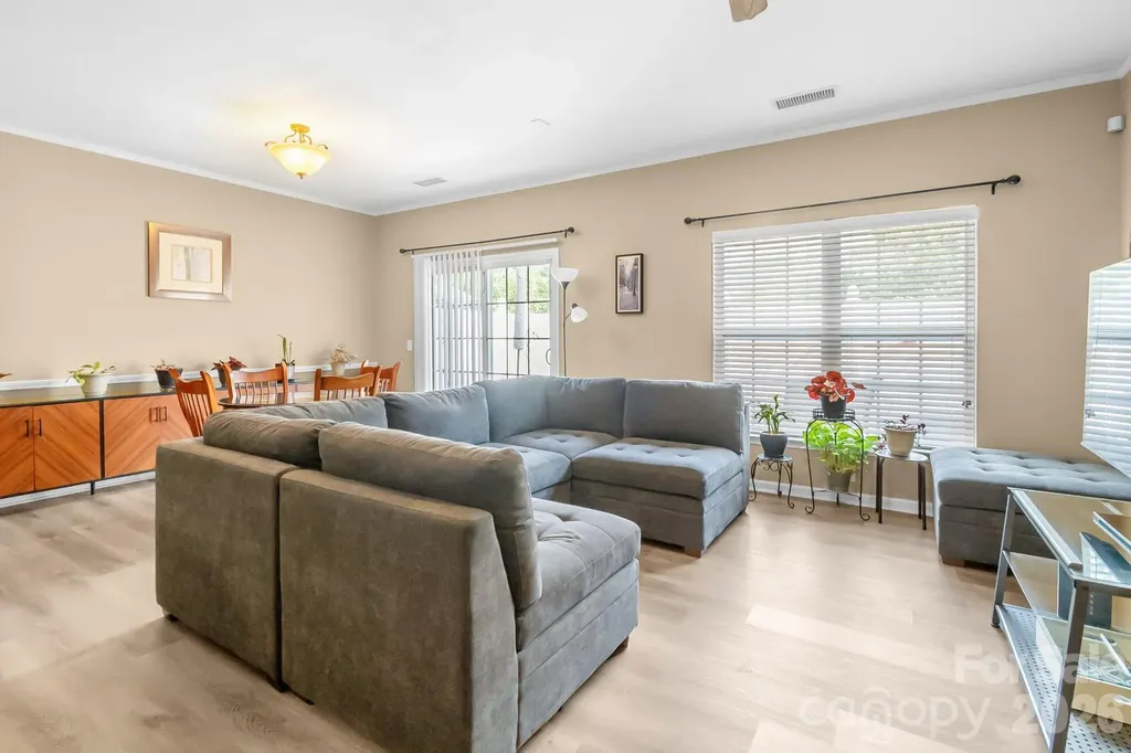 2714 Mill Valley Court Matthews NC 28105