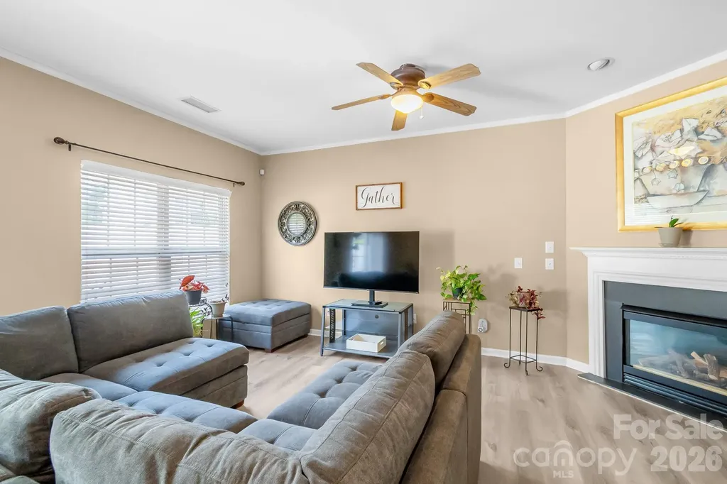 2714 Mill Valley Court Matthews NC 28105