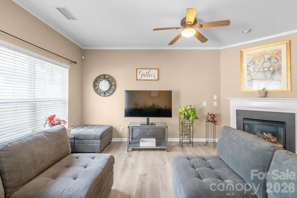 2714 Mill Valley Court Matthews NC 28105
