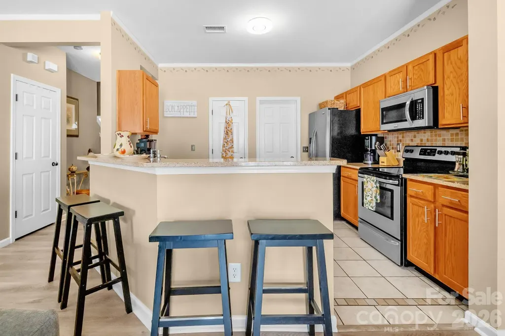 2714 Mill Valley Court Matthews NC 28105