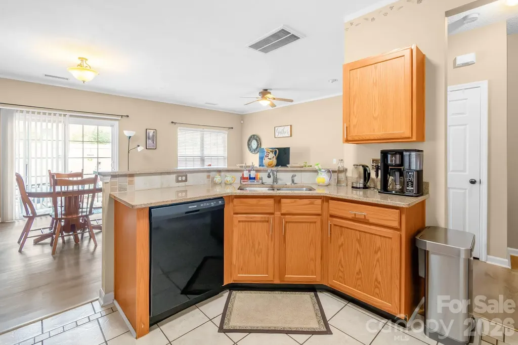 2714 Mill Valley Court Matthews NC 28105