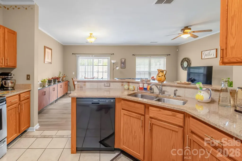 2714 Mill Valley Court Matthews NC 28105